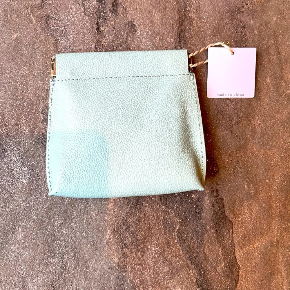 Jet Set  Pouch